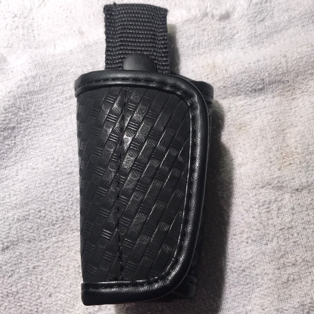 Uncle Mike’s silent key holder for duty belt
